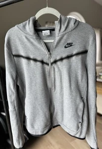 Heather Grey Nike Sportswear Tech Fleece Full Zip, Kids XL - Picture 1 of 2