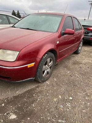 Used Fuel Pump fits: 2004 Volkswagen Jetta Pump Assembly City Canada only in tan Foto 1 de 4