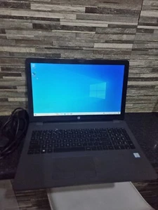J744 HP 250 G6 HD 15.6" i3-7020U 2.30ghz 4GB RAM 1tb Hdd Win 10 - Picture 1 of 17