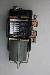 Allen-Bradley 810-A02A Overload Relay - Picture 1 of 4