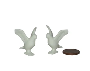 Playmobil Magic 2 doves with open wings - White Pigeon Bird - C28 - Picture 1 of 3