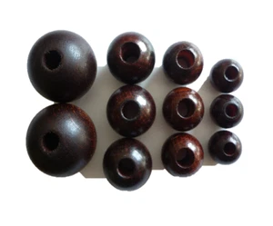 ab (0,30€/St.) Macrameeperlen rund Holzperlen braun durchgebohrt Holz lackiert  - Bild 1 von 2