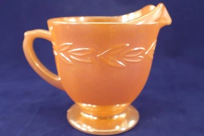 CREMA MCM de colección Anchor Hocking Fire King Peach Lustre Laurel Foto 1 de 4