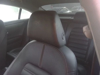 CC VOLKS  2011 Headrest 2282504 - Image 1 of 4