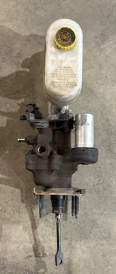 Amplificador de freno Hydroboost Master Cylinder 52121625AC Foto 1 de 4