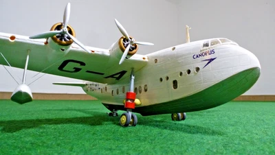 CMR SHORT S-23 Flugboot Vintage Flugzeug Modell Fertig Gebaut 1/72 SCALE 1:72 - Bild 1 von 4