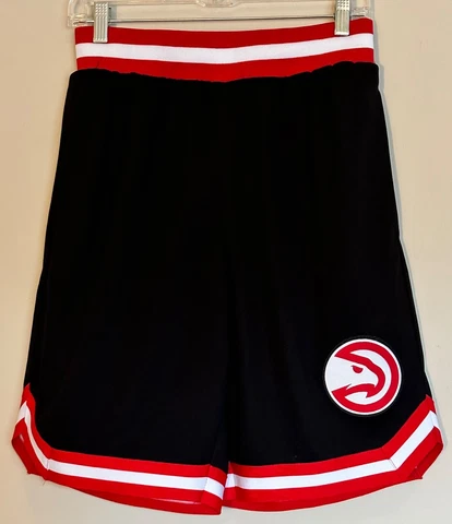 Atlanta Hawks Basketball Shorts NBA Men’s Size SMALL (28) Black Color Sewn Logo Cover
