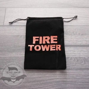 Feuerturm: Feuer mit Feuer bekämpfen | bedruckte Tuchtasche | Offizielles Spielstück - Bild 1 von 6