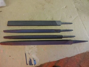 Ingenieursfeilen; Auswahl aus Dreieck x 3, flach x 1 - Bild 1 von 4
