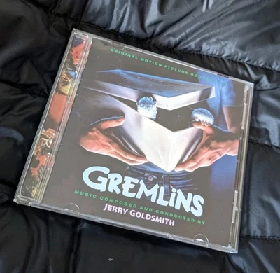 GREMLINS (1984) - Jerry Goldsmith -  Soundtrack   Score + songs 2x CD RARE OOP  - Image 1 of 4