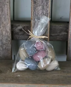 Decorazione Pasqua Uova Primitive Set di 12 Rustico Legno Dipinto 1,5 Pollici - Foto 1 di 4
