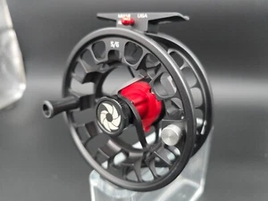 Nautilus GTS Fliegenrolle - Größe 5/6 - schwarz - gebraucht - Bild 1 von 3