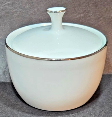 Noritake Sugar Bowl, Fremont Pattern#6127, 1969, White with Platnum Trim - Image 1 of 4