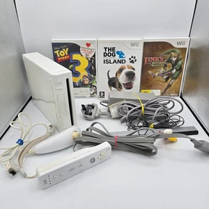 Nintendo Wii Console Bundle White – Complete Set + 3 Games – Tested Working VGc - Picture 1 of 20