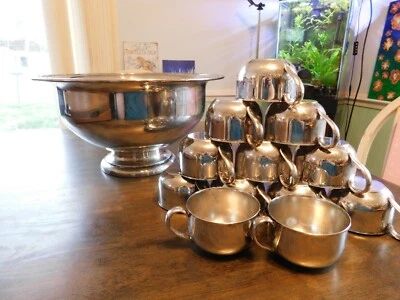 Conjunto de tigela perfurada ONEIDA PARK LANE 13 peças folheada a prata 12 xícaras - Imagem 1 de 4