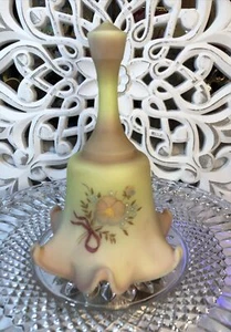 Fenton Glass Connoisseur Collection 1983 Hand Painted Burmese Star Uranium Bell - Picture 1 of 10
