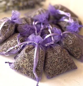 Dried Lavender Bags Pk Of 10 Each 3g   5x7cm Moth Repellent Flowers Sleep Aid - Picture 1 of 2