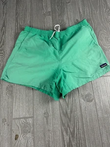 Patagonia Shorts Womens Large Green Hybrid Swim Unlined - Picture 1 of 11