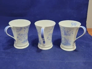 Lot Of 3 Crown Trent White/Blue Fine Bone China Mugs-Floral ~ Vintage - Picture 1 of 9