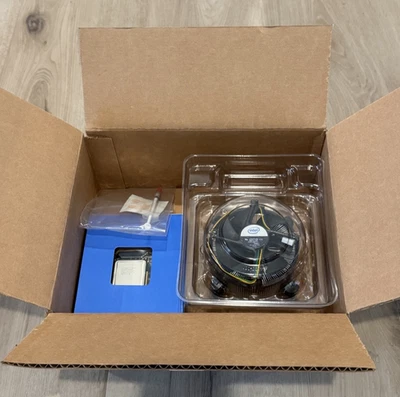 Intel Xeon E5620 4 Core 2.40GHz Processor - Image 1 of 4