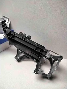 2015 BMW 740I 51647184160 for right aux radiator/headlight - Picture 1 of 4