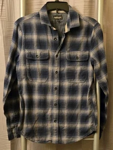 Jeremiah Shirt Mens Small Blue Gray Button Up Long Sleeve Flannel Plaid - Picture 1 of 7