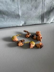 WWE Mattel Accessory Head Lot Action Figure - Picture 1 of 1