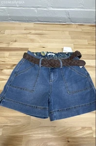 Maurices Blue 5''Inseam Mid Rise Womens Shorts - Size 8 - Picture 1 of 8