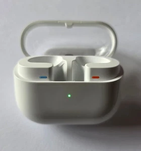 COQUE DE RECHARGE blanche originale jamais utilisée pour écouteurs Samsung Galaxy Buds3 SM-R530 - Photo 1 sur 14