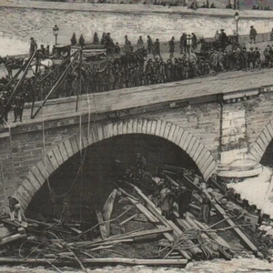 Paris Pont d'Arcole - Les inondations de la Seine - Gravure de presse 1889 - Picture 1 of 2