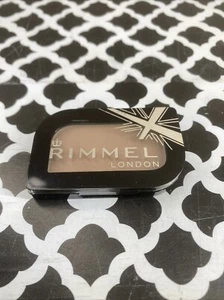 Rimmel London Magnif'eyes Mono All About The Base Eyeshadow, 0.162 Ounce (Pack - Picture 1 of 2