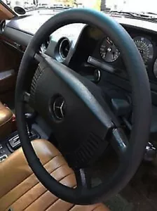Para Mercedes-Benz W123 76-84 Funda De Volante De Cuero Italiano Negro Real - Imagen 1 de 7
