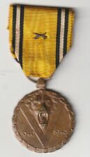 Belgium Medal of the 1940–1945 War crossed sabres denoting combat service 1940
