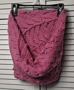 GAP Ladies One Size Open-Weave Pink INFINITY SCARF NEW with Tags MSRP $34.95!! - Picture 1 of 7