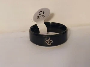 NEW ORLEANS SAINTS BLACK Stainless Steel Men's Arc Edge Band Size 13 8MM - Bild 1 von 3