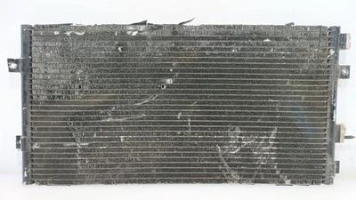 4758305AB CONDENSEUR DE CLIMATISATION / 4758305 / 1695611 POUR CHRYSLER 300M LR - Photo 1/4