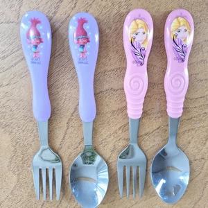 2 Sets of Disney Easy Grip Flatware Set Beauty & the Beast and Poppy from Trolls - Picture 1 of 9