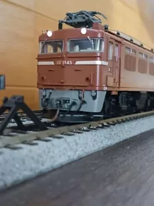 TOMIX HO Gauge EF81 electric locomotive Rose Used From Japan - Picture 1 of 7