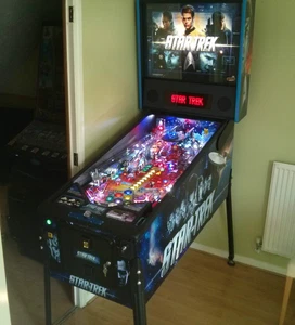Star Trek Pinball Machine by Stern, HOME USE ONLY since new - Picture 1 of 11