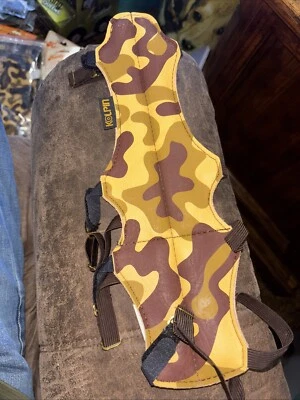 Kolpin Archery Camo Armguard Vintage - Image 1 of 3