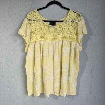 Top campesino Liv Los Angeles 1X Crochet bordado mantequilla amarillo cabaña boho Foto 1 de 4