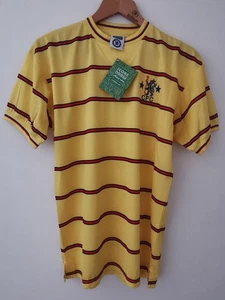 Maglia da trasferta nuova con etichette Score Draw RETRO Chelsea Football Club 1984 taglia media * NUOVA - Foto 1 di 10