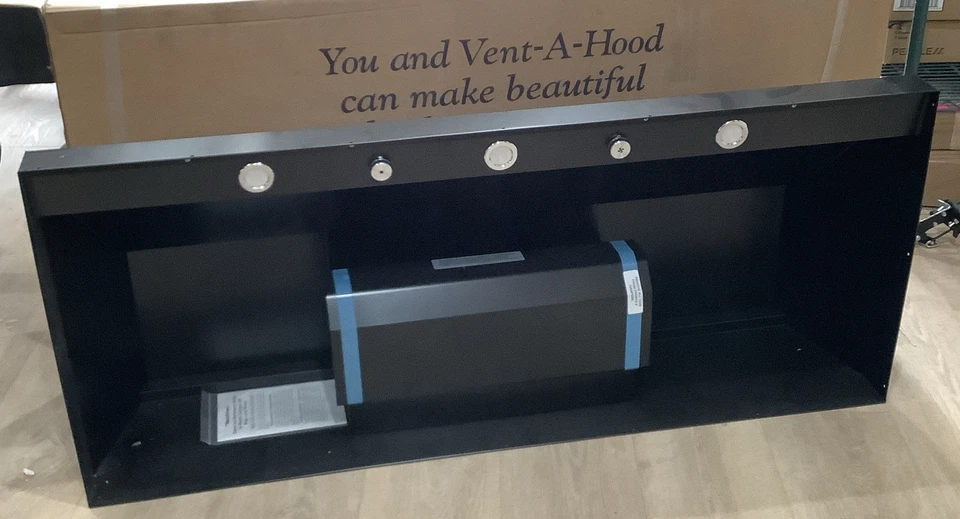 Черная вставная вкладыш для капота Vent-A-Hood 52 дюйма BH252PSLD BL RM5 - Изображение 1 из 4