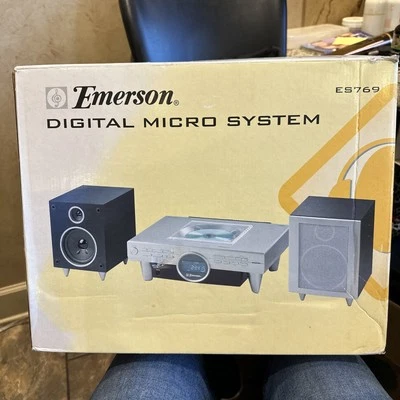 EC Emerson ES769 Executive Micro Stereo System CD Player - Complete - Image 1 of 4