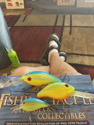 LOT OF 3 REBEL DIVING CRANKBAITS, 3 DIFFERENT DIVING DEPTHS AVAILABLE HERE** - Image 1 of 2