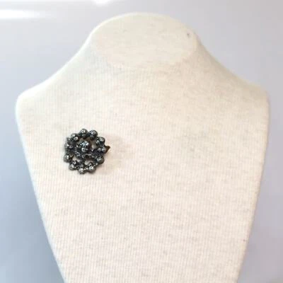 Broche Art Nouveau 1991 peltre cisne blanco caras de ángel en círculo  Foto 1 de 4