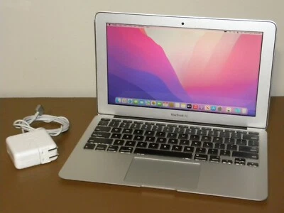 Apple Macbook Air 11" A1465 principios de 2015 i5 1,6 GHz 128 GB 8 GB macOS 12 Monterey Foto 1 de 4