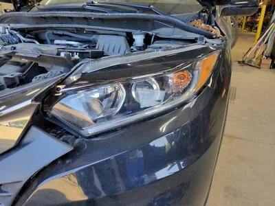 Used Left Headlight Assembly fits: 2021 Honda Hr-v halogen Left Grade A - Image 1 of 4