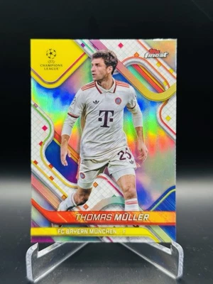 2024-25 Topps Finest UCC - Thomas Müller - Base Refractor FC Bayern #141 - Bild 1 von 2