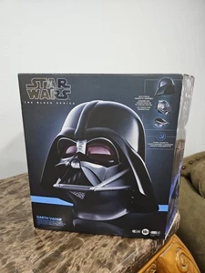 Star Wars The Black Series Darth Vader Premium Electronic Helmet - Picture 1 of 4